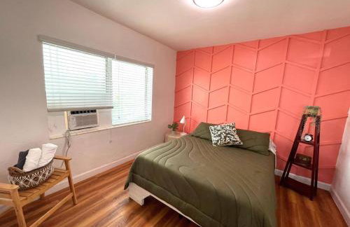 Apartment in the Heart of Calle 8 with Parking - Foto 45
