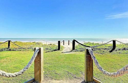 Large 5bd Hot Tub w Ocean View, Firepit & Gameroom - Foto 5