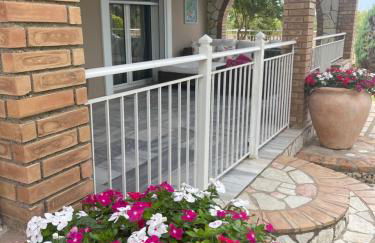 Mama’s Sunshine Garden Villa - Photo 26