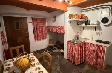 Casa do Ti Santinhas - Foto 1