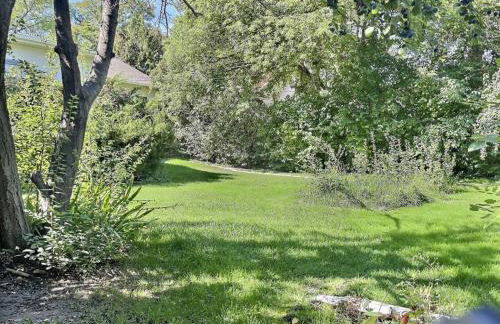 Historic McDowell House Antique Charm by Hospital - Foto 30