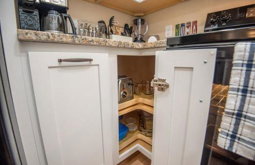 Cozy 1-Bedroom Getaway with All the Essentials - Foto 16