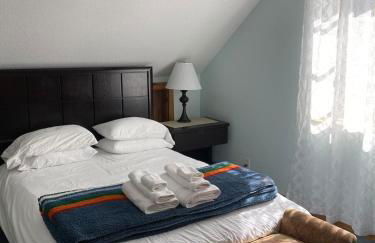 Private pet friendly beach house, steps to beach - Foto 6