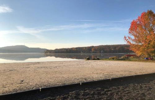 Tranquil Getaway in the Pocono Mountains - Foto 64