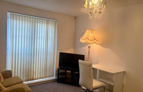 2 Bed Apartment-Sleeps 5-Free Parking - Foto 3