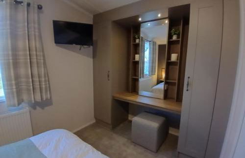 Serenity - Luxury Hot Tub, Sunnymede, Fantasy Island, Ramped Access, Parking, 2 dogs max - East Coast Holidays - Foto 40