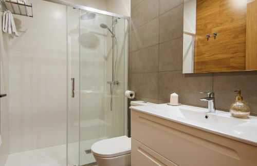 Guadalupe 15 by Magno Apartments - Photo 52