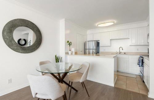 The violet-Santa Monica highrise beach front&view - Foto 11