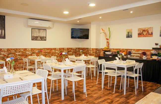 Almond Hotel Apartments - Foto 34