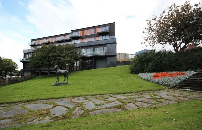 Flotmyrgården Apartment Hotel - Photo 1