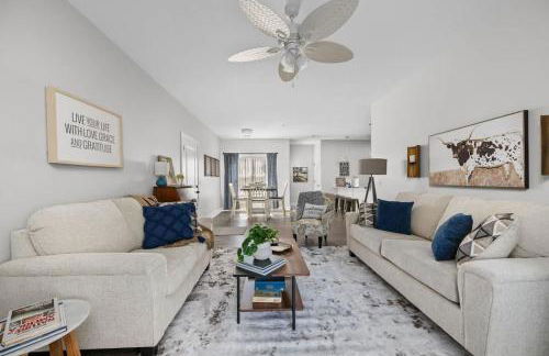 Brand New 2 Bedroom Condo - Photo 9