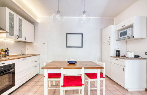 GuestHost - Bright Apartment with garden - Foto 8