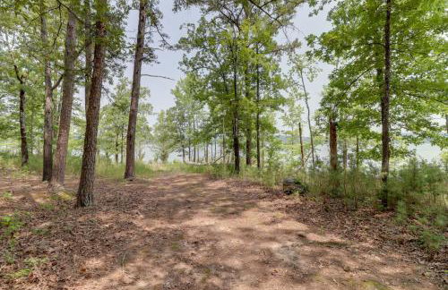 Arkansas Vacation Rental on Greers Ferry Lake! - Photo 35