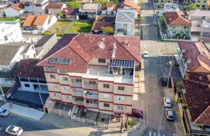 Apartamento a 50m da praia da Enseada - 3 quartos - Photo 2