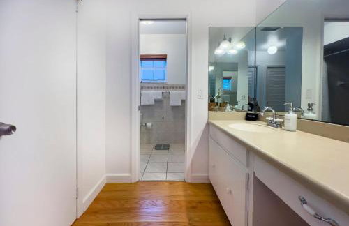 Tranquil Heirloom Hideaway Pool in South Miami - Foto 30