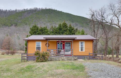 Riverside Country Cabin! Hot Springs Getaway - Foto 1