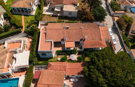 Holiday home with large sunny terrace, Costabella - Foto 42