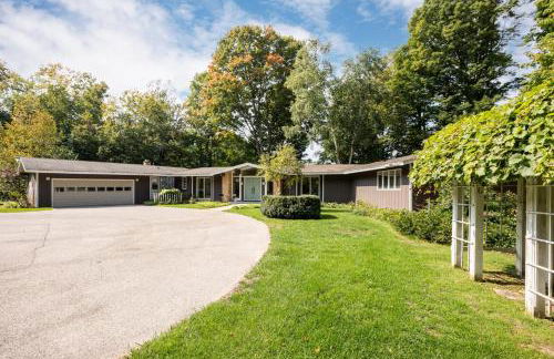 Bright 4BDR Home by Lake MI Arcadia Bluffs Portage Lake 2832 - Photo 44