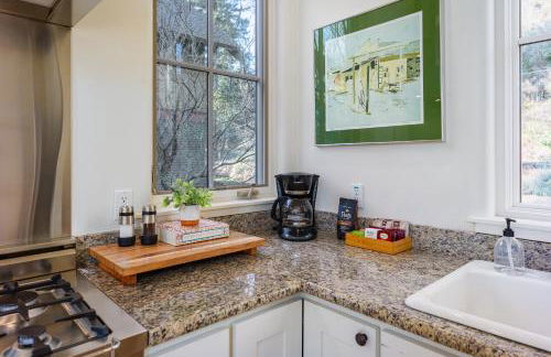 Walk to Town, Beach, Modern, Gourmet Kitchen, EV - Foto 17