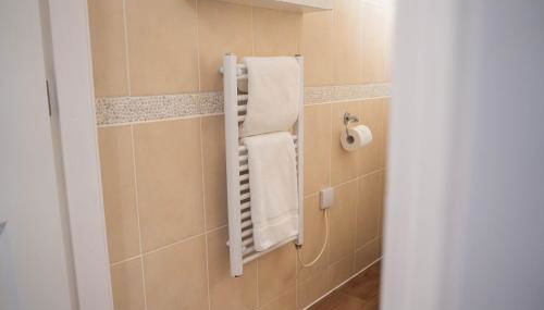 Druimarbin Falls - Photo 3