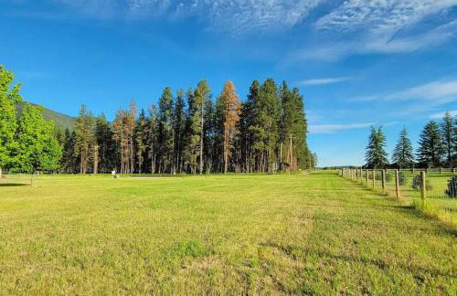 Charming Chalet Close to GNP, Downtown & Game Room! - Foto 30