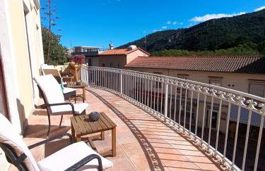 Apt 8, 2ème étage, charmant studio climatisé, tout confort avec terrasse ensoleillée plein sud - Foto 1