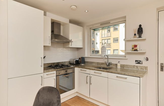 The Queen s Park Getaway - Adorable 2bdr Flat With Terrace - Foto 14