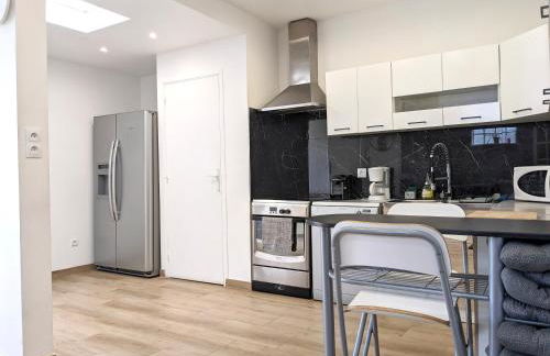 Grande maison rénovée, 10 pers, métro 7 min, Paris centre 20 min, supermarché 100 m - Foto 7