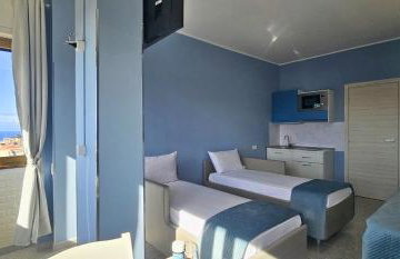 DANIEL SUPERIOR APARTMENTS - Tropea City Center - 250m from the Train Station - Foto 52