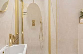 Boutique Studio Near Stirling - Photo 3