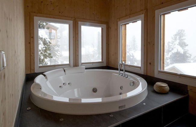 Beautiful Chalet With hot tub - Foto 11