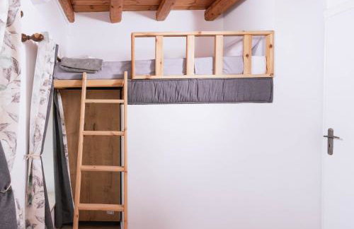 Faidra House - Photo 26