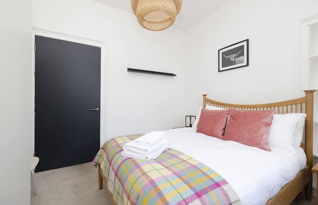 Bright and Modern Flat with desk - Foto 6