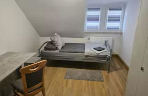 Schöne Vollausgestattete Monteurs- Gästewohnung nähe Raffinerie Leuna und Geiseltalsee für 2 Personen 0307 - Foto 8