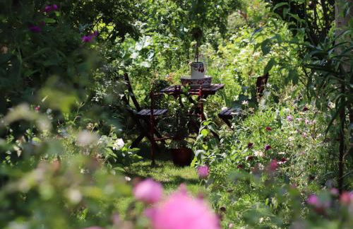 Maison historique du 15ème siècle avec jardin à La Carneille - FR-1-497-135 - Foto 29