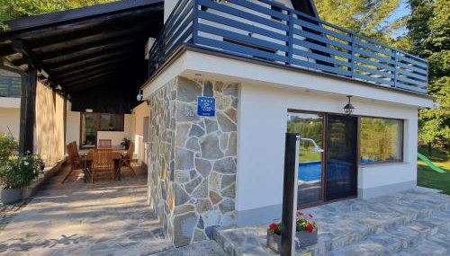 Holiday House Zrinski with Pool, Sauna & Jacuzzi - Foto 2