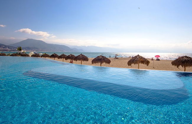 Beautifully Decorated 2 Bedroom Condo - Foto 1