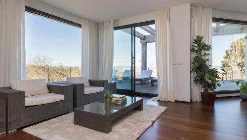El Soto de Sojuela Luxury Chalet, Golf&Bosque - Foto 3