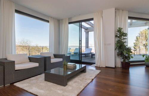 El Soto de Sojuela Luxury Chalet, Golf&Bosque - Foto 3