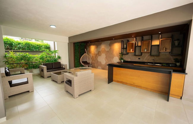 Dream Stay - Pool & Gym - 10min Airport & Homs - Foto 50