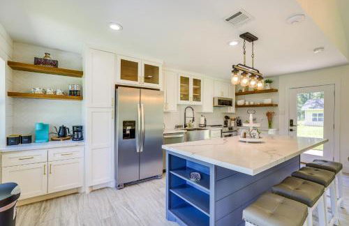 Bright Wallis Cottage with Pergola and Grill! - Foto 7