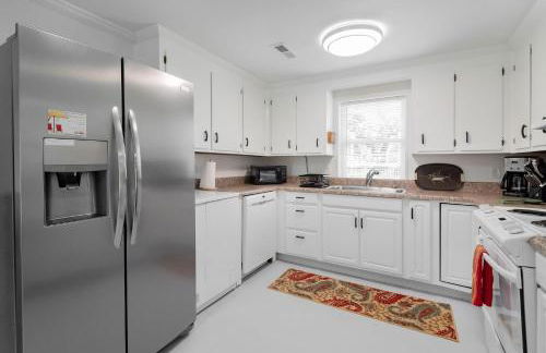 Folly Vacation Laid Back Casual Beach Bungalow 209-B - Foto 43