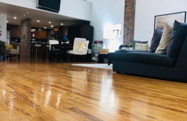 UPDATED Amazing Bi -Level Condo minutes from water views of New York City - Foto 10