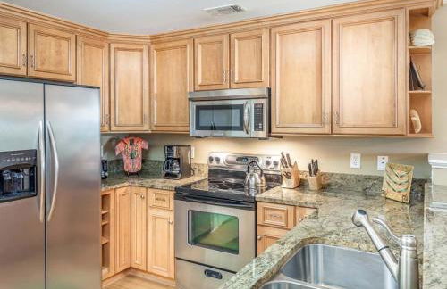 Brass Rail Villas by Tybee Vacation Rentals - Foto 2