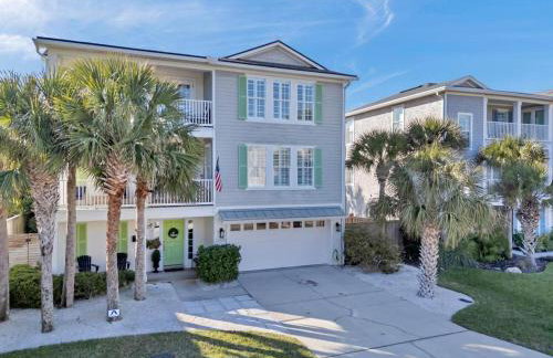 Stunning Beach Getaway - Steps to Ocean - Foto 51