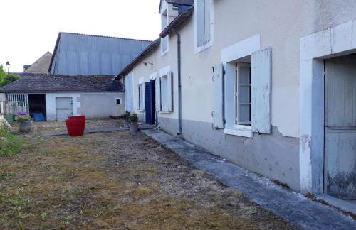 Maison au charme rustique à Luçay-le-Mâle - Foto 13