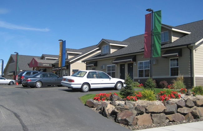 Stratford Suites - Photo 22