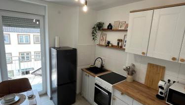 Gemütliches Apartment I Mitten in der Stadt Aschaffenburg I 5 Min HBF I Gegenüber City Galerie - Foto 5