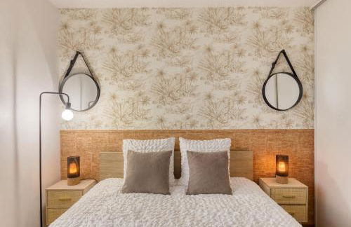 L'îlot Zen- Idéal pour famille-Groupe-Pro-Double Parking-highwifi-Aeroport Orly 8min-Paris30min - Foto 10