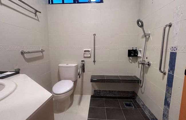 Long Sands Port Dickson - Photo 15